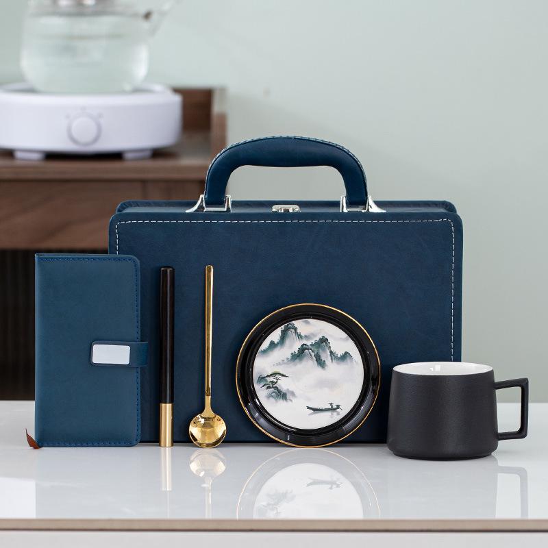 Creative Business Gift Set: Coffee Cup & Notebook for Corporate Meetings and Team Building