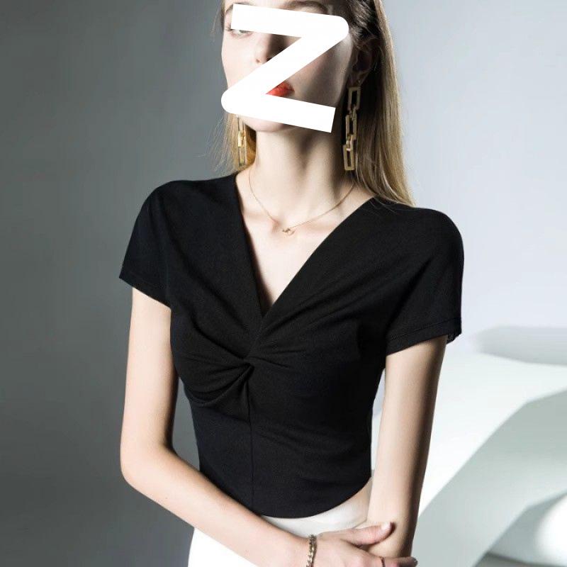 European Style Black V-neck Hollow-out Slim Fit Short-sleeve T-shirt - Niche Korean Summer Fashion Small