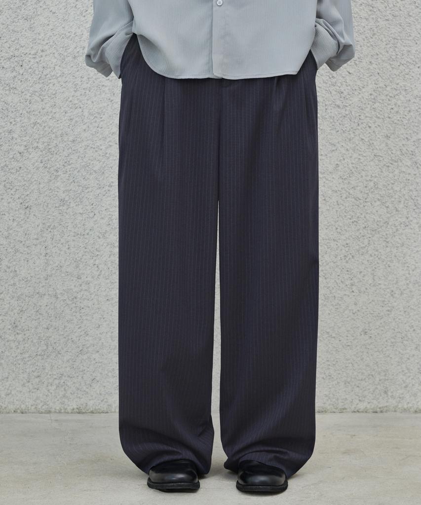 GLW Double-Pleat Wide Striped Slacks Navy