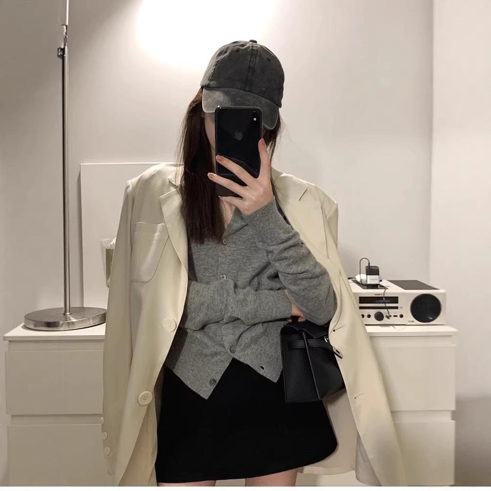 Women's 100% Pure Wool High Waist Button-Up Knit Cardigan Coat - Spring/Summer New Arrival.