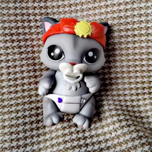 1 adet Orijinal Birçok sevimli oyuncak Sevimli Evcil Hayvan dükkanı hayvanı Sevimli küçük ayı evcil hayvan aksiyon figürü en küçük bebekler hediye kız oyuncağı