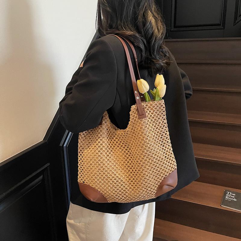 Straw bag women's large-capacity new summer versatile shoulder tote bag vacation beach woven bag