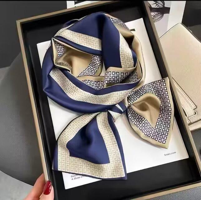 Luxury Design Silk Skinny Scarf For Women Fashion Hair Bands Neckerchief Soft Satin Lady Hands Bag Ribbon Neck Tie Scarf Female