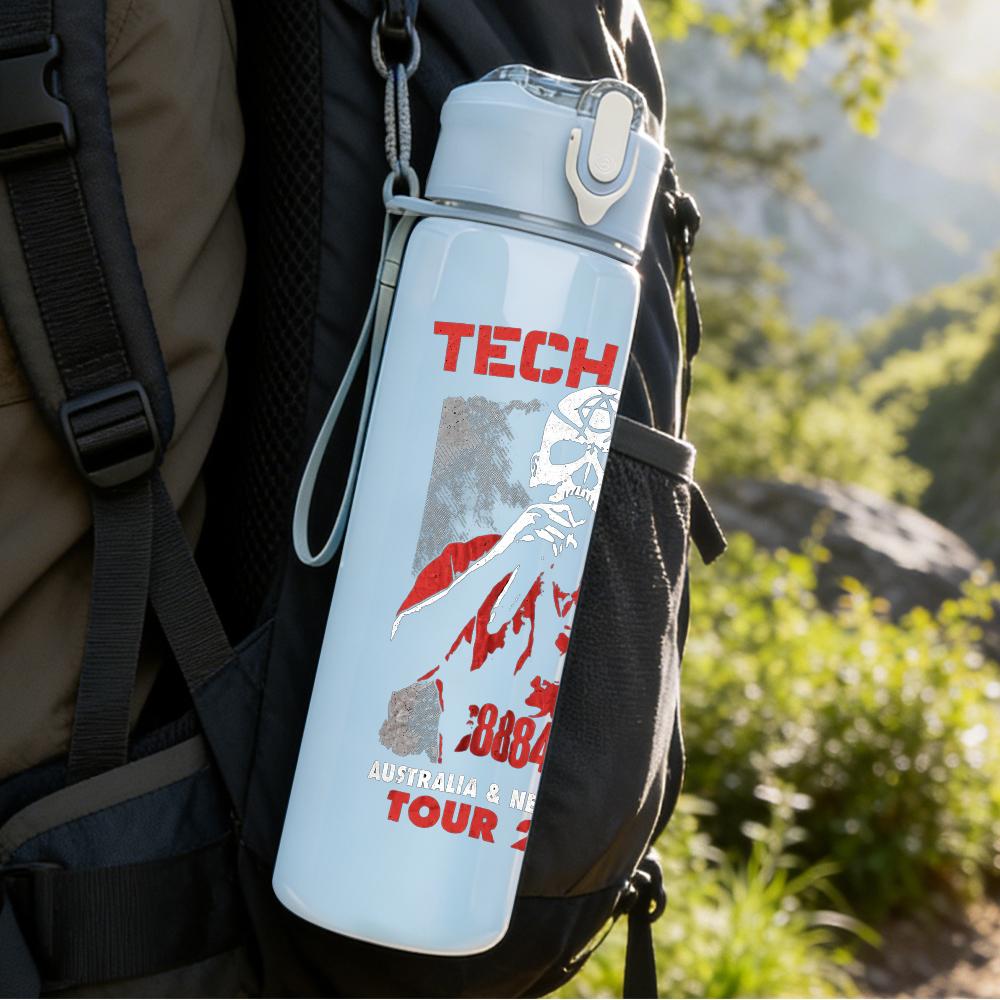 1PC Retro Red Devil Horror Graphic Print 750ml Portable Sports Water Bottle Leakproof Gym Outdoor Travel Drink Cup