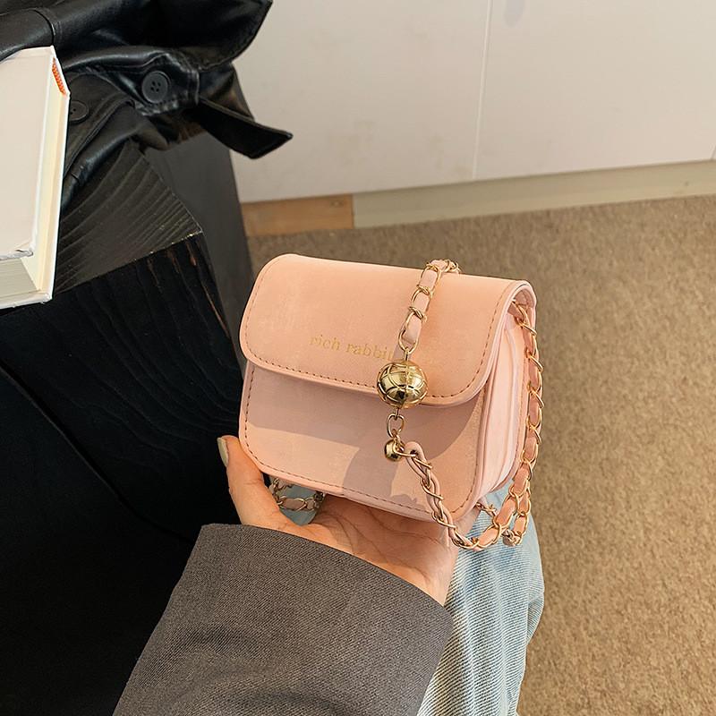 Chic Spring Women's Fashion Chain Crossbody Phone Bag Stylish And Unique Small Square Handbag