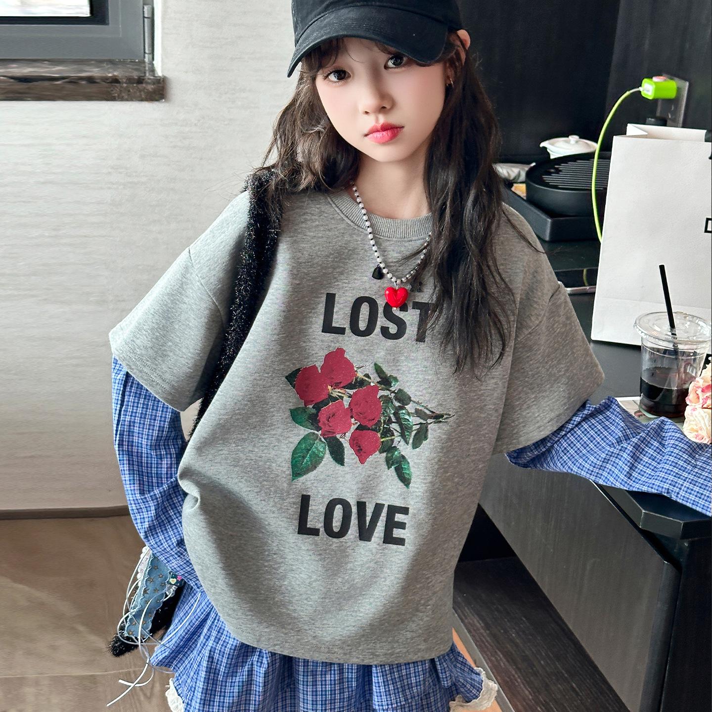 

2025 Girls Fashionable Autumn Two-Piece Set: Sweatshirt & Half Skirt 130cm