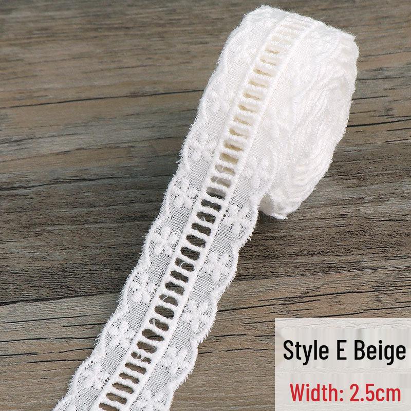 

Юбка в стиле Лолита с хлопковым воротником, кружевными манжетами, оборками, ажурными кружевными аксессуарами и отделкой летящими краями Model E - Cream White