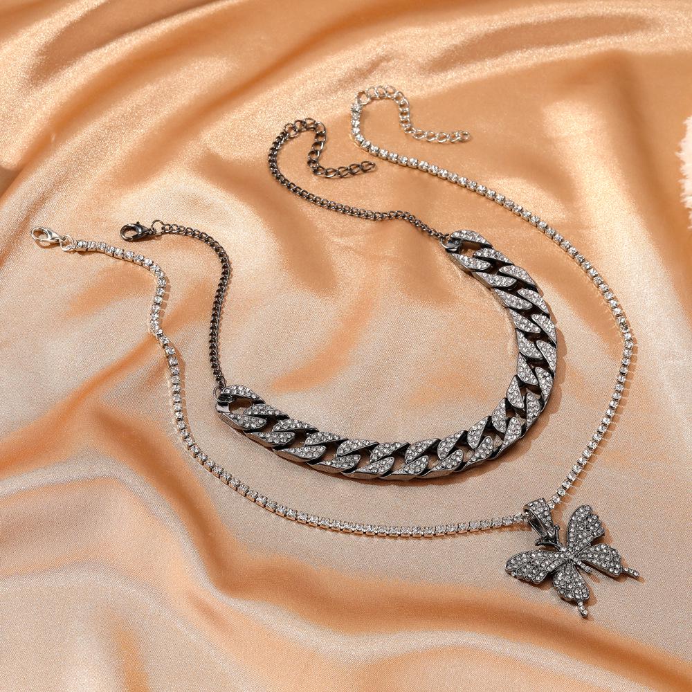 Collar de Mariposa Cubano de Doble Capa con Gargantilla de Cadena Gruesa con Diamantes Completos