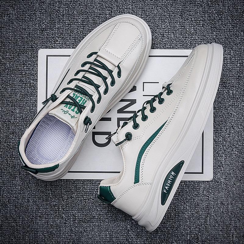 Mode Herrenschuhe 2025 neue vielseitige Arbeits-Board-Schuhe Herren Casual Lederschuhe Sport weiße Schuhe trendige Schuhe