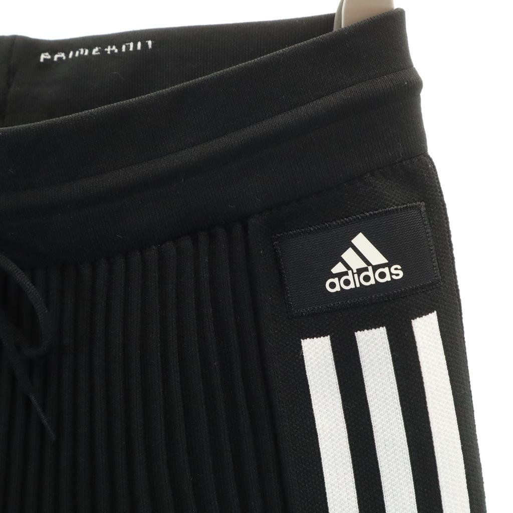 Calça adidas de Tricô Plissado L preta Feminina Usada