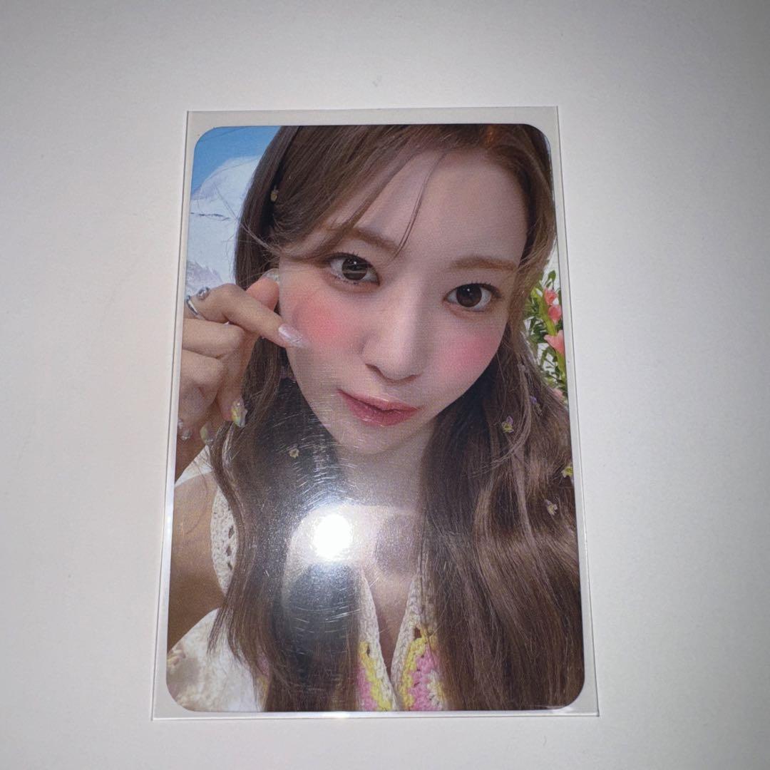 

[USED] lesserafim antifragile music korea sakura