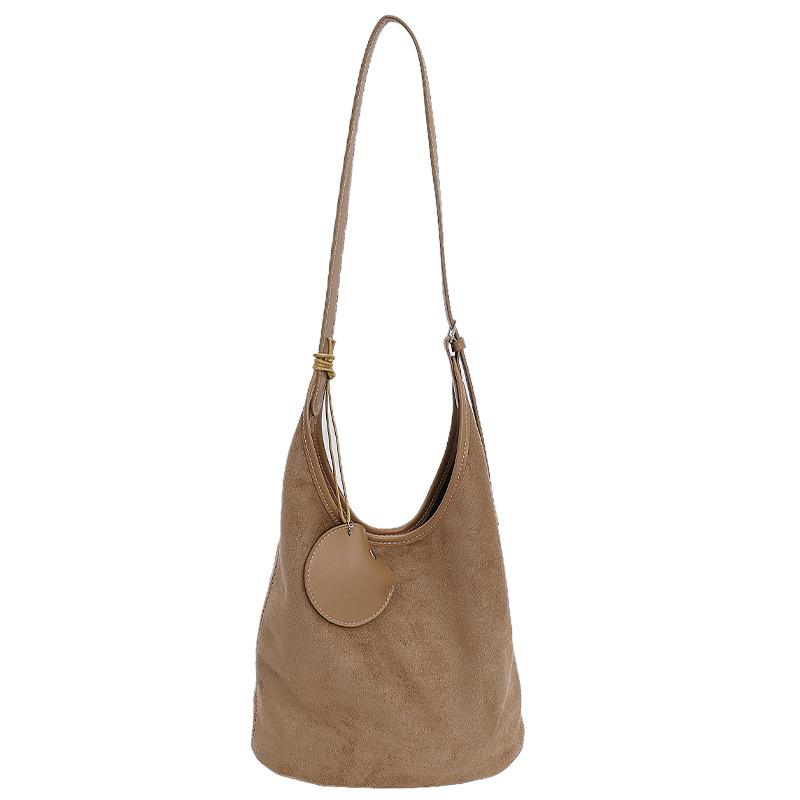 Suede bag women's large capacity 2025 new autumn versatile shoulder messenger bag casual work commuter tote bag