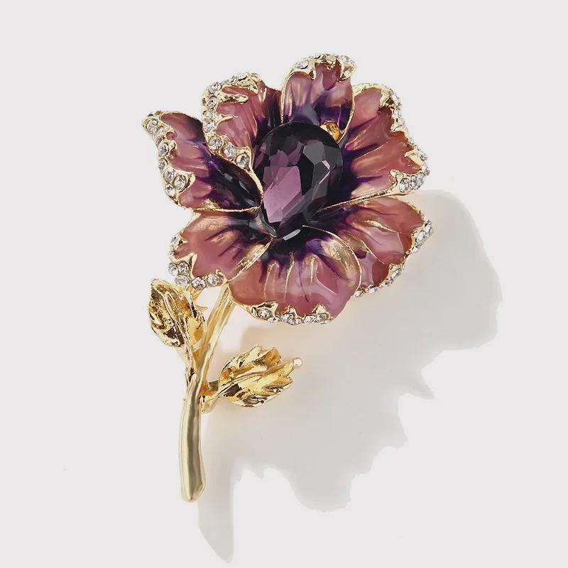 Lanhao Crystal Glass Flower Brooch: European & American Creative Design