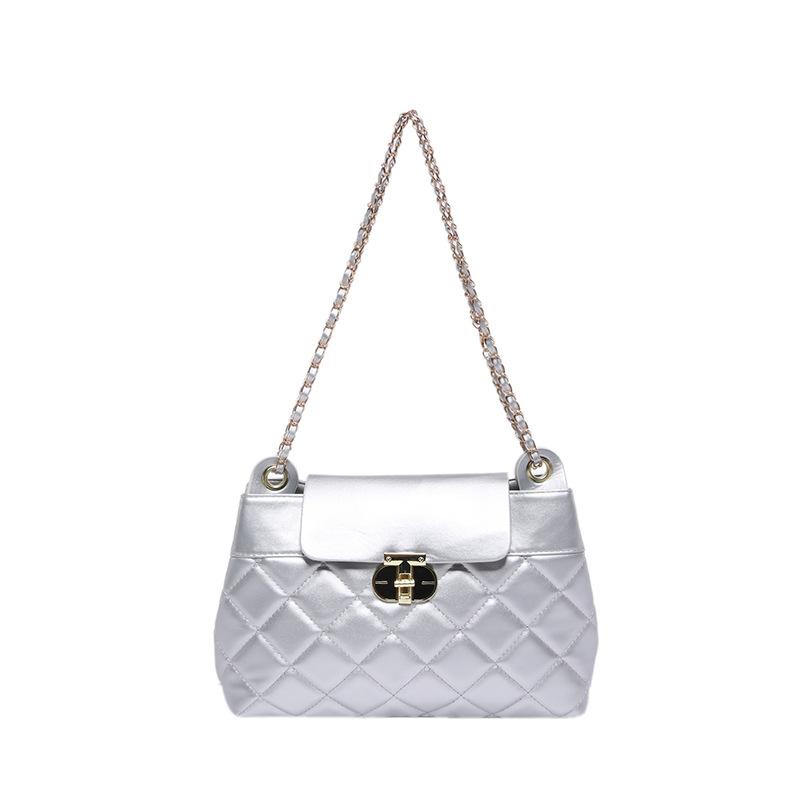 Textured Bag Women's 2024 Autumn and Winter New Fashion Diamond Chain Small Square Bag Versatile Commuter Messenger Bag