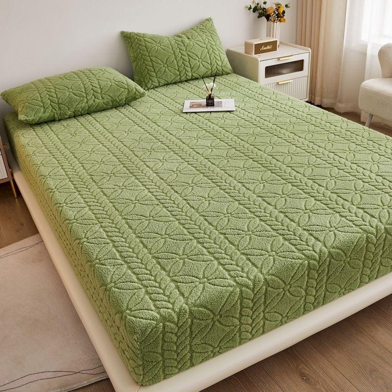 Solid Floral Color Pattern Plush Bedspread Set Mattress Full Cover Protective