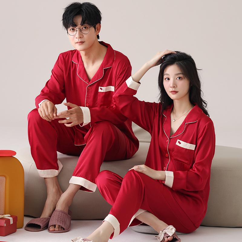 

Элегантный красный пижамный комплект из ледяного шелка для пар - Идеально подходит для свадеб и медовых месяцев, можно носить дома или на улице Women s L (50-60 kg)