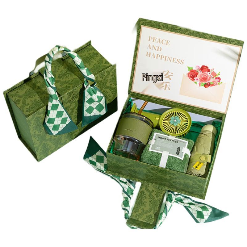 Forest-Style Flip-Top Cloth Gift Box