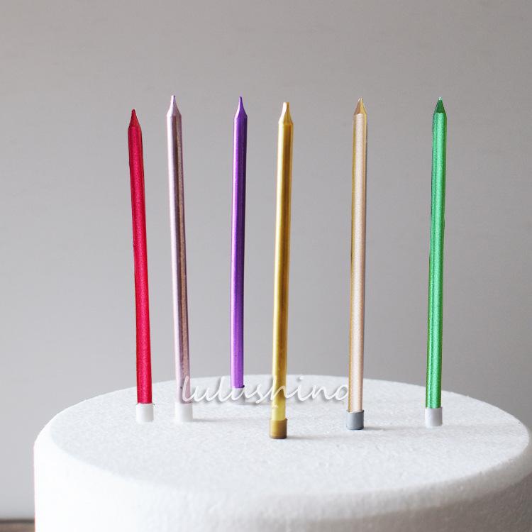 Gold-Stemmed Long Candles for Romantic Wedding Dinner