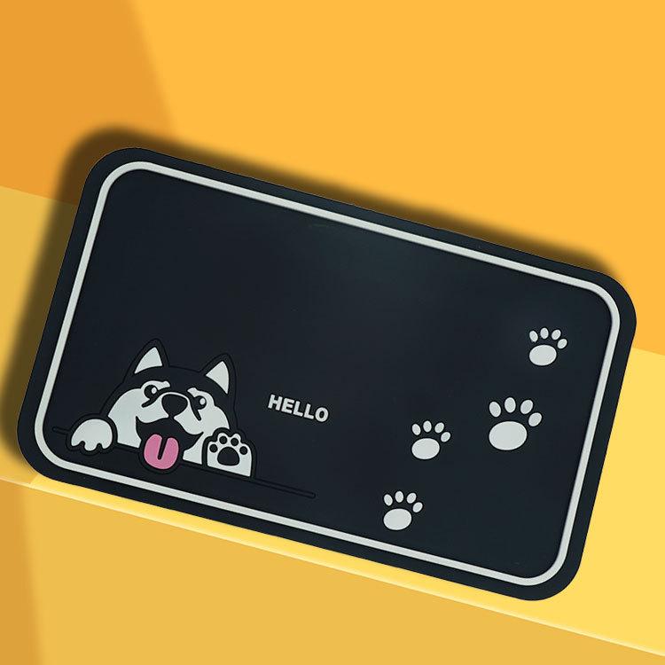 

Car Anti-Skid Mat Cartoon Dashboard Non-Slip Phone Pad PVC Mat Heat-Resistant Washable Anti-skid Pad for Phone Key Card Holder