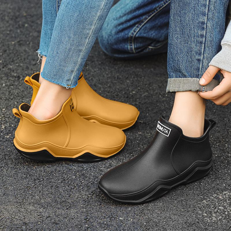 Water Shoes Popular Japanese and Korean Short Rain Shoes Men and Women Couples Soft-soled Non-slip Rain Boots Waterproof Glue Shoe Cover Shoes