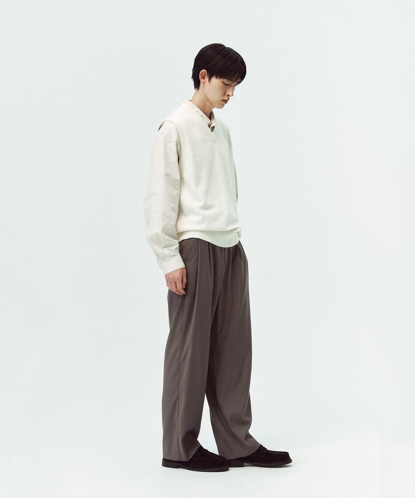 Blankroom V-Neck Knit Vest_Ivory