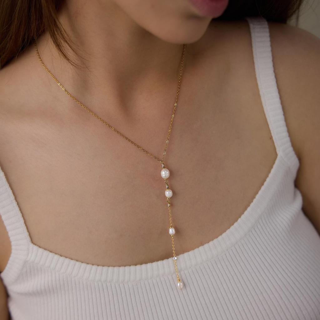 18K Gold Stainless Steel Necklace with Zircon and Pearl Pendant for Women - Everyday Versatile Style