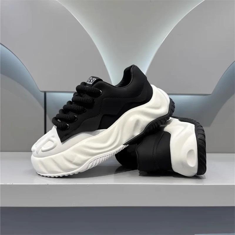 

Цветовая гамма Повседневные кроссовки Мужские Мягкая кожа Сплайсинг Увеличенная платформа Повседневная обувь Модные Универсальные кроссовки на платформе 39 чёрный