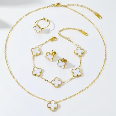 Conjunto de Collar, Pulsera y Pendientes de Trébol de Cuatro Hojas de 13 mm - Un Versátil Accesorio de Trébol de la Suerte