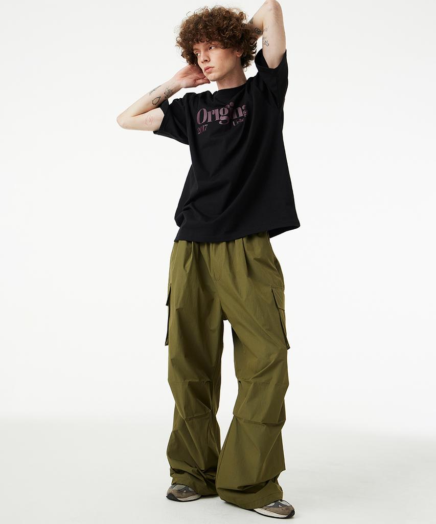 URBANAGE Waterproof Single-Pleat Cargo Parachute Wide Pants_Khaki