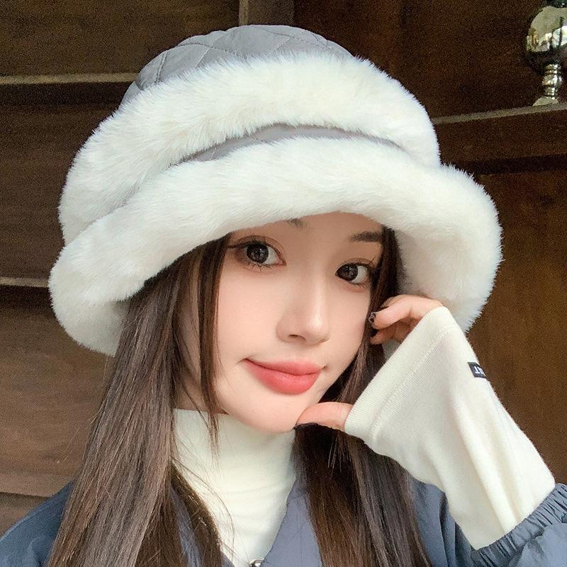 Winter Hat Women's Outdoor Fleece Windproof Neck Protection Ear Protection Bucket Hat Korean Version Fashion Small Plush Hat