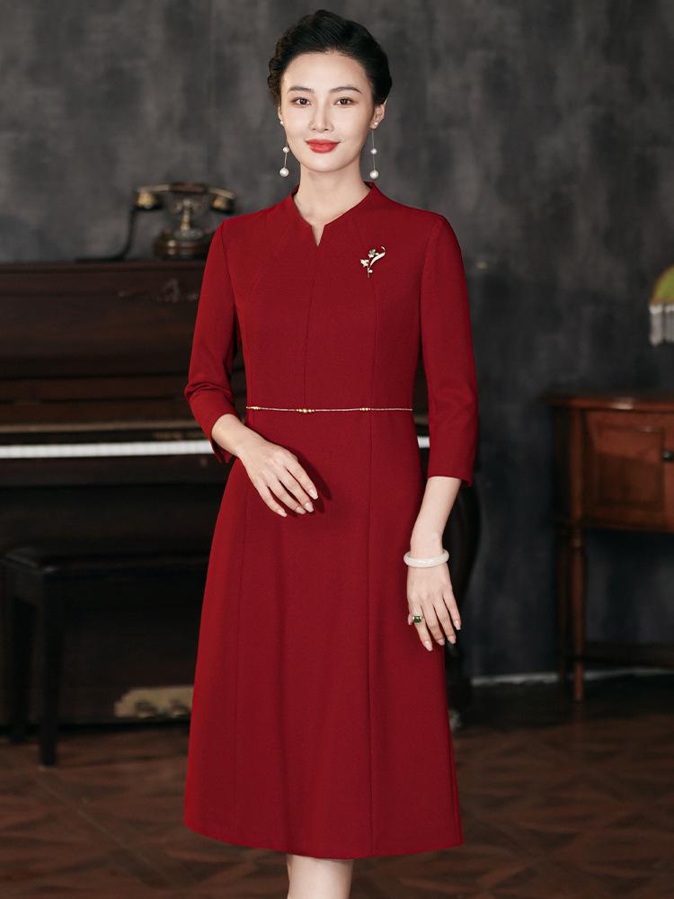 2024 Elegant Wine Red Plus Size Mother of the Bride Dress