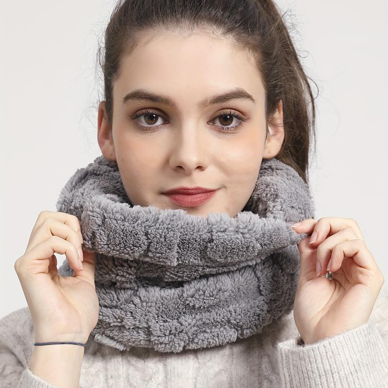 Faux Fur Plush Infinity Scarf Solid Color Soft Neck Gaiter Cute Plain Coldproof Neck Warmer Ski Mask For Women Daily Uses Winter Outdoor