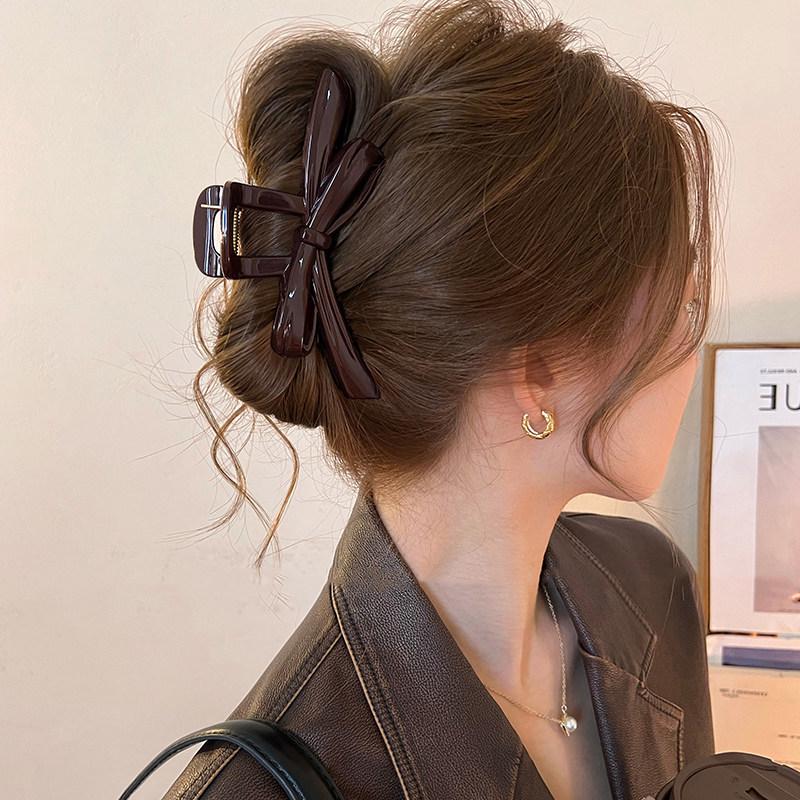 Elegant Temperament Bow Claw Clip: Women's High-End 2026 Shark Clip for Bun Hairstyles