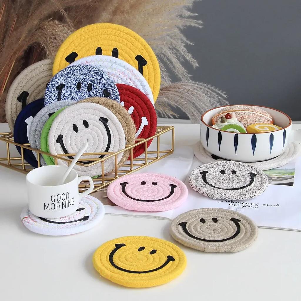 Smile Face Cup Coaster Coffee Drinks Table Mat Protective Placemat Cup Holder Heat Insulation Pad Kitchen Accessories Home Decor