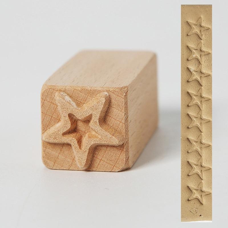 1Pc Hand Carved Wooden Stamps Emboss Art DIY Clay Printing Pottery Tools Fish Bone / Squirrel / Flower / Deer / Star
