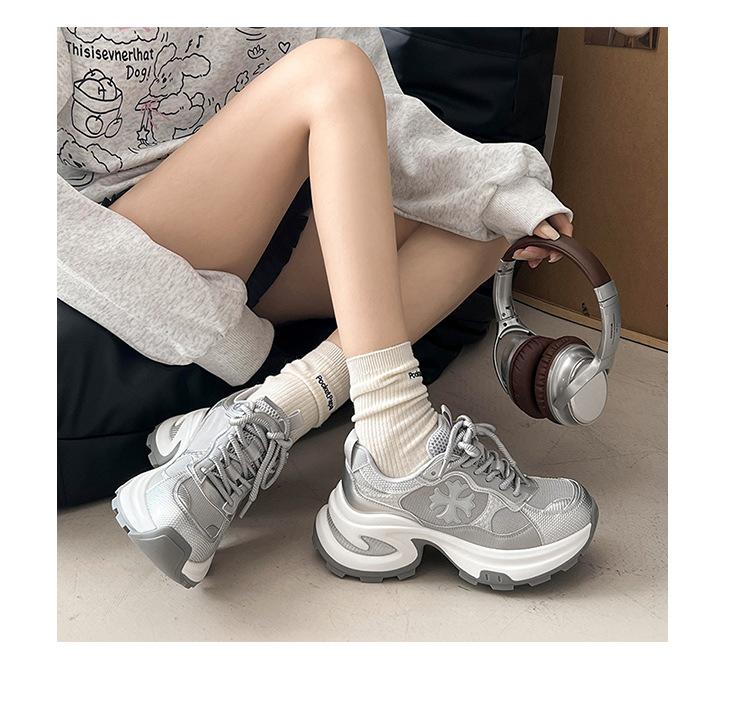 Height Increase of 7.5cm~ Su Yinyin Same Cross Flower Platform Casual Sports Shoes Women's New Autumn Running Dad Shoes