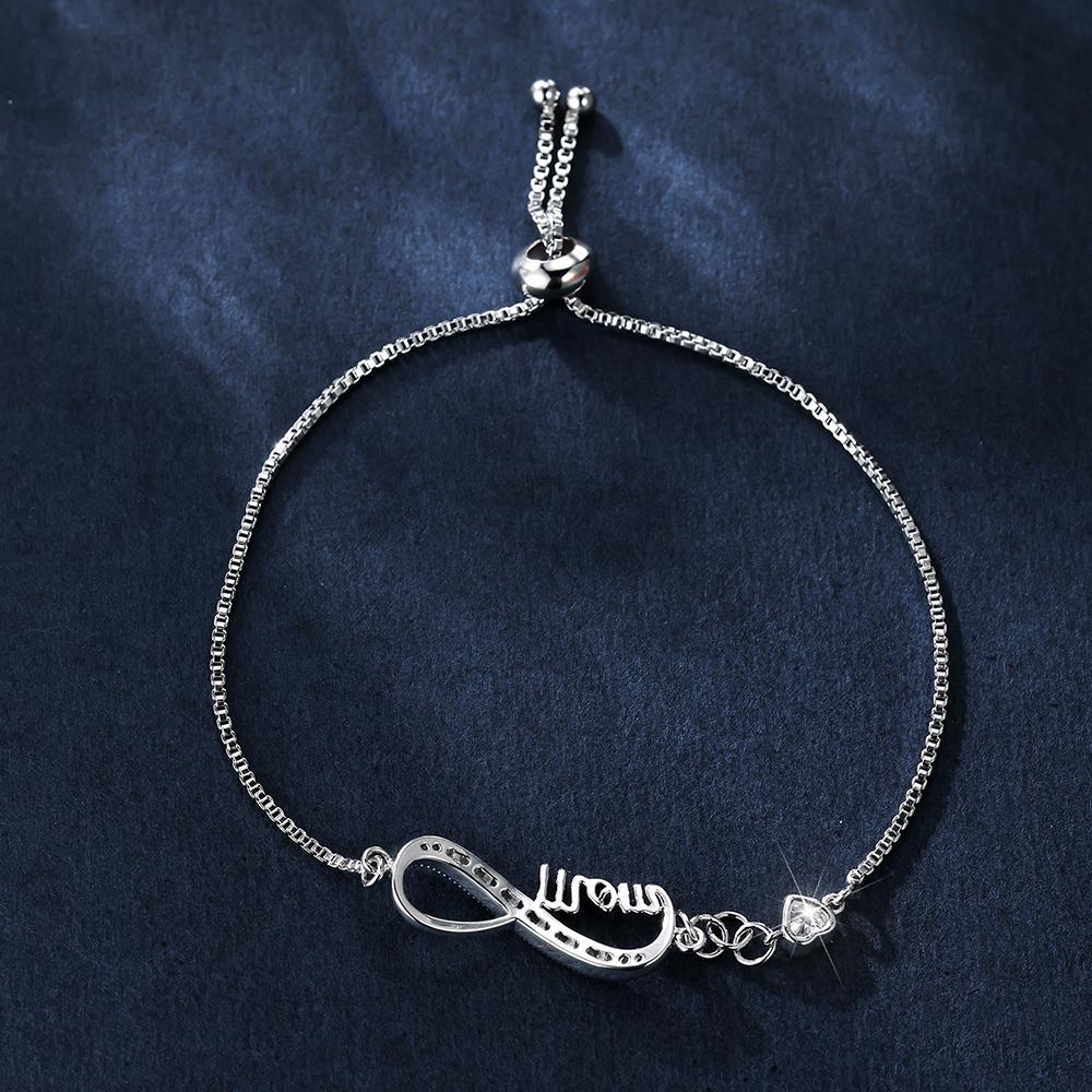 Infinity Mom Cubic Zirconia Link Chain Armbånd Geometrisk Design Justerbare luksussmykker for kvinner Gaver til mor