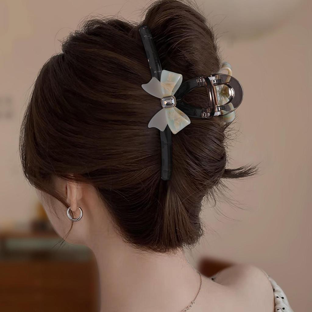 Translucent Acrylic Bow Claw Hair Clip - Stylish and Gentle Accessory for Women