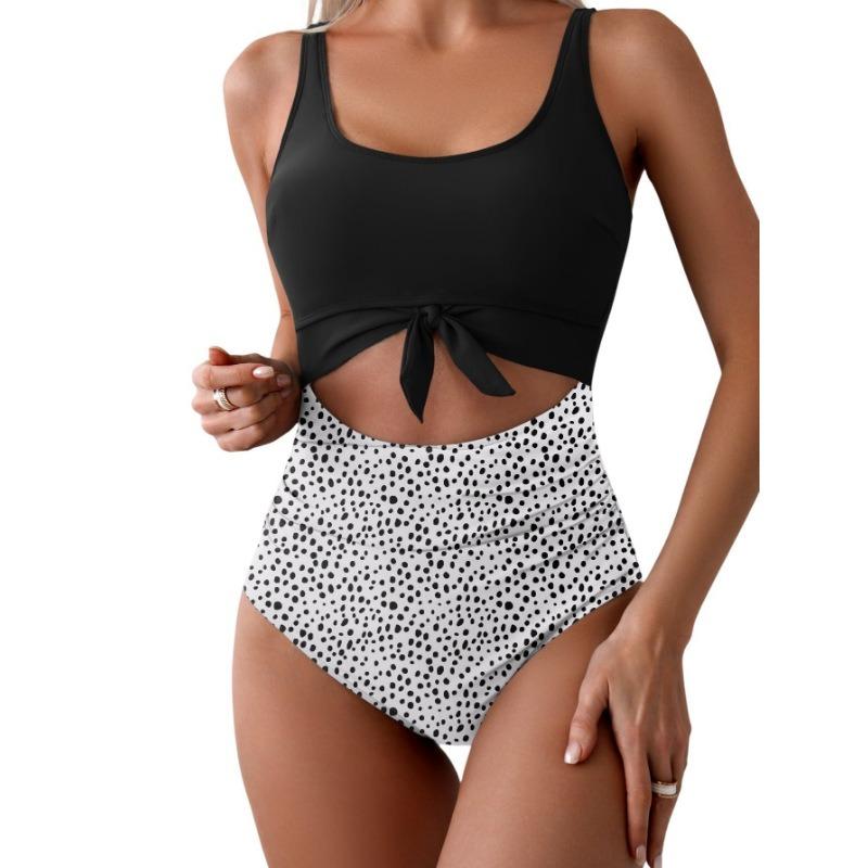 2026 European Beautiful Women's One-piece Swimsuit Belly Slim Swimsuit Hollow Lace-up Swimsuit