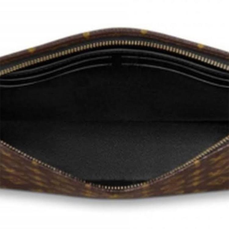 Louis Vuitton Poche Toilette 26 Kulturtasche Klassisches Monogramm-Design Beschichtetes Canvas Mit Lederbesatz Unisex Kulturtasche Braun M46037