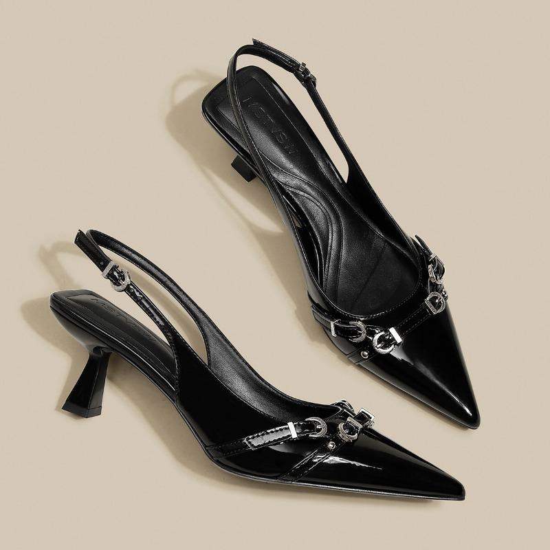 

Туфли на высоком каблуке с уникальным и стильным откидным верхом на одной пуговице 39 чёрный