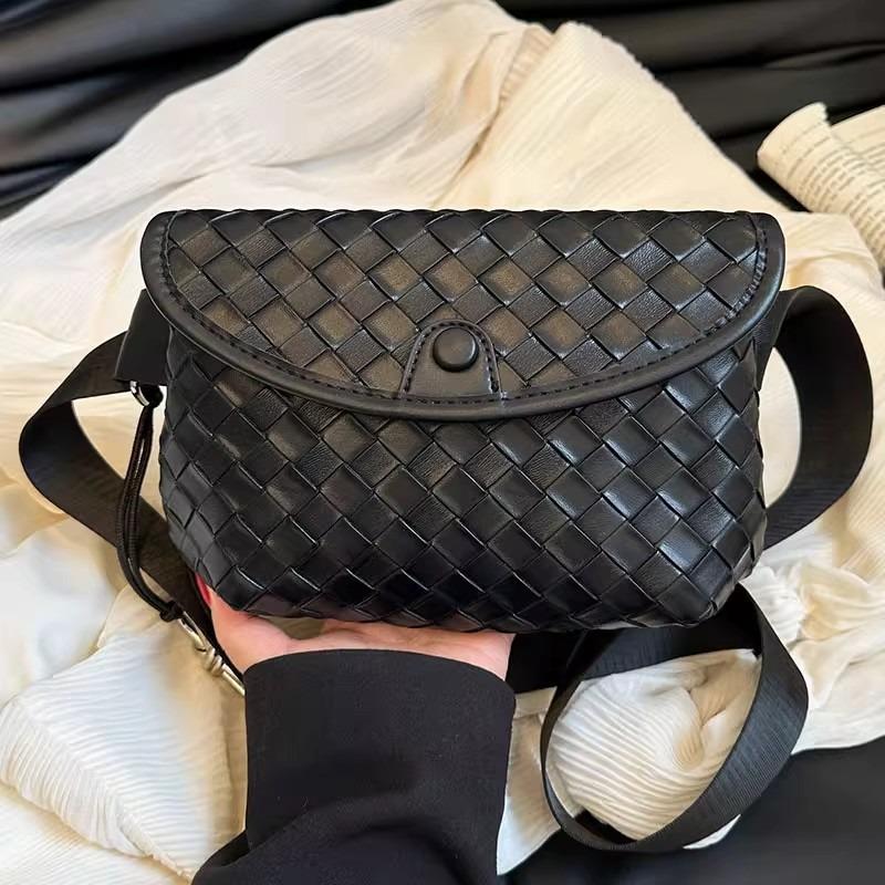 Premium Woven Fanny Pack Women's Bag New Trendy and Versatile Niche Shoulder Bag Fashion Casual Messenger Breast Bag