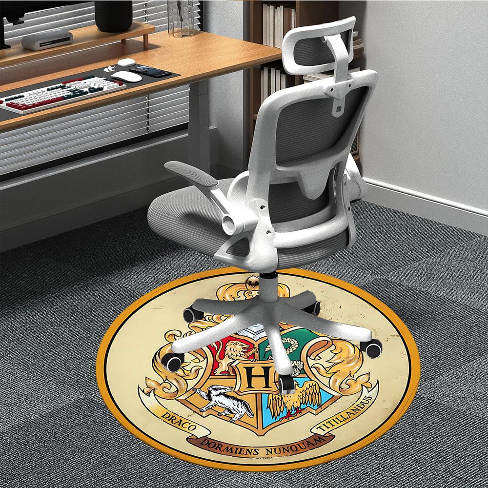 

1pc Hogwarts Crest Chair Carpet for Office Non-Slip,Machine Washable Rug for Office, Room - Holiday Decor - Machine Made yy251017256 80cm by 80cm