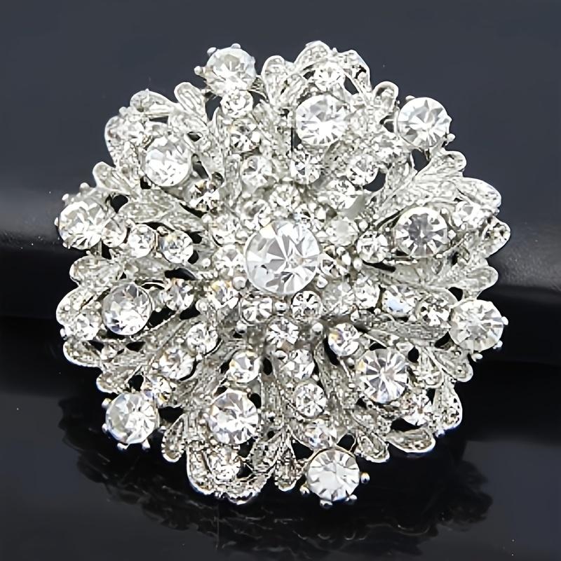 

Elegant Alloy Rhinestone Floral Brooch Pin - Luxurious Bridal Bouquet Design, Fashionable Accessory for Weddings and Formal Events