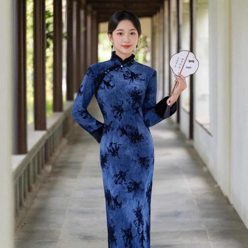 Elastic Flocked Tie-Dye Retro Winter Qipao 2025 - New Chinese National Style