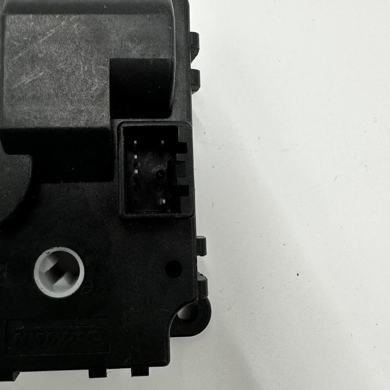 971542F000 97154-2F000 STELLMOTOR-MODUS Für Kia Cerato 2003 - 2009 Kalt- und Warmluft-Windrichtungsumschaltmotor