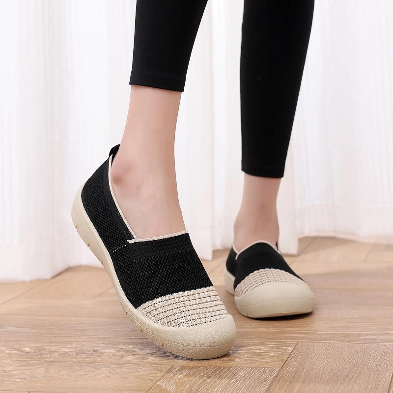 Shoes Women's Summer New Versatile Casual Fly-woven Mesh Breathable Thick Sole Soft Sole Not Tired Feet Pedal Mother Shoes