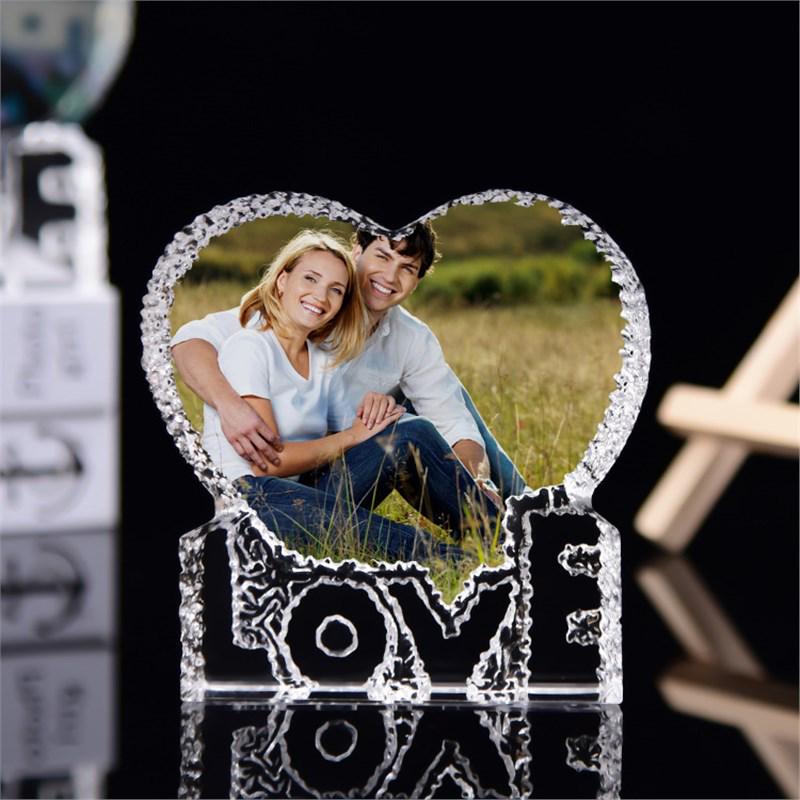 3D Crystal Engraved Photo Ornaments for Couples - Creative Festival Gifts