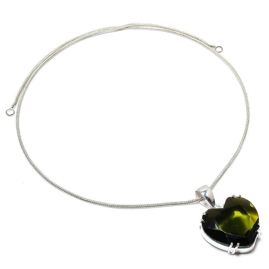 

Heart Peridot Gemstone Handmade Ethnic Jewelry Pendant 1.42 SR-8257