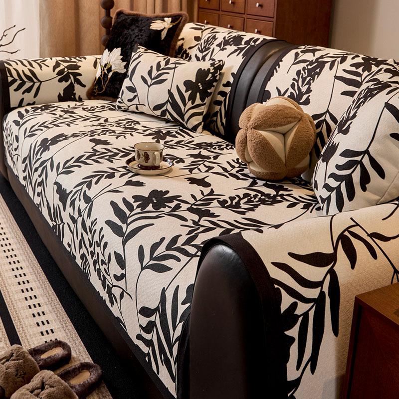

Retro French Sofa Cushion One Piece Light Luxury High Sense Universal In All Seasons Medium And Ancient Style Straight Row Leather Case Cover Cloth 70*70cm